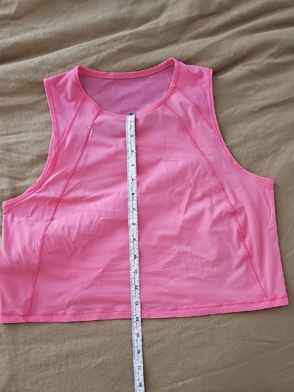 Lululemon Women’s Pink Cropped Athletic Tank Top - Picture 7 of 7